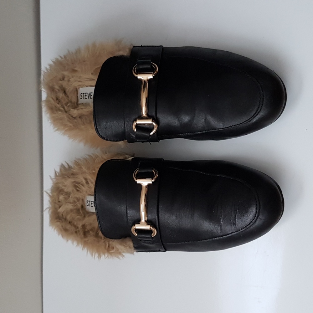 Steve Madden Black Fur-Lined Loafers